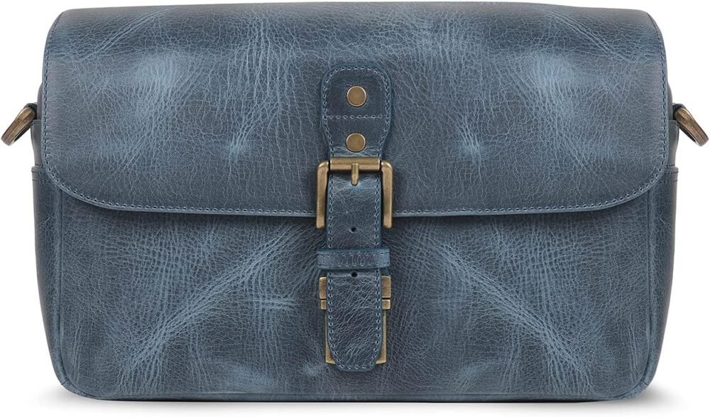 MegaGear Torres Genuine Leather Camera Messenger Bag for Mirrorless, Instant and DSLR Cameras - Image 3