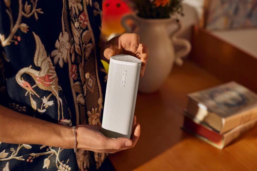 Sonos Roam 2 - White - Portable Waterproof Bluetooth Speaker - Image 8